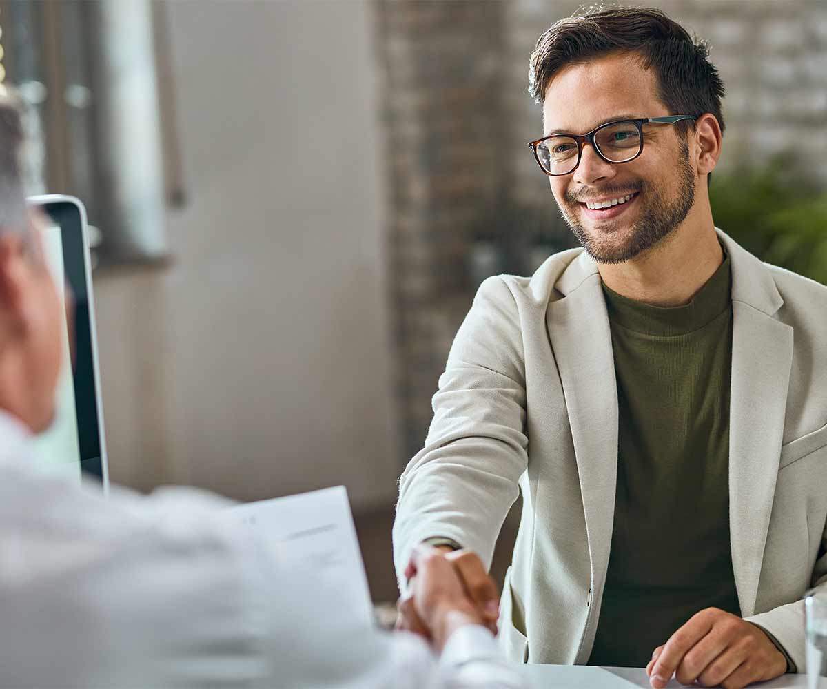 Recruiting Candidates Employees for Startup